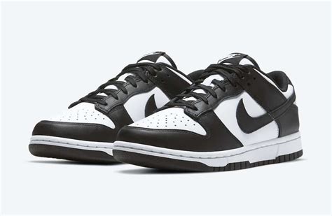 nike dunk schwarz weiß restock|Nike panda dunks restock 2022.